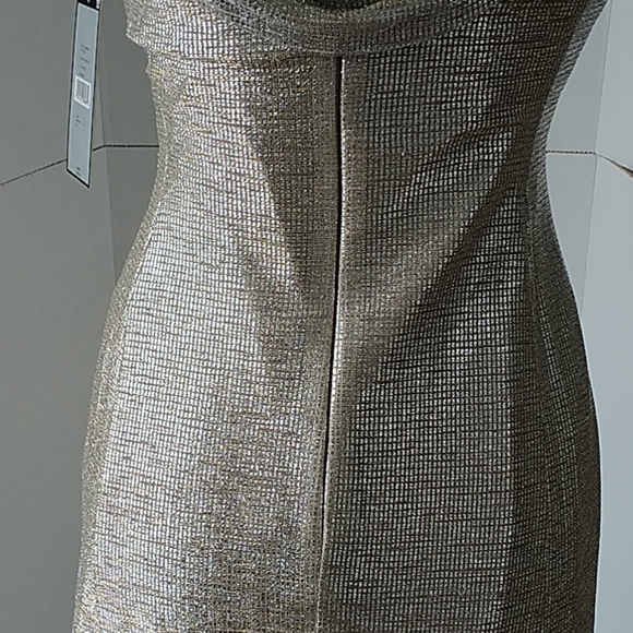 Tahari ASL, Metallic Long Gown, Sz 2 - Picture 6 of 16